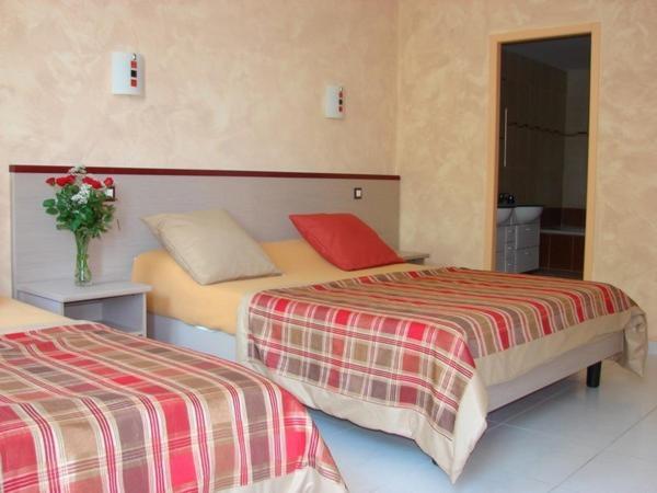Auberge De Bonpas Logis De France Hotel Avignon Phòng bức ảnh
